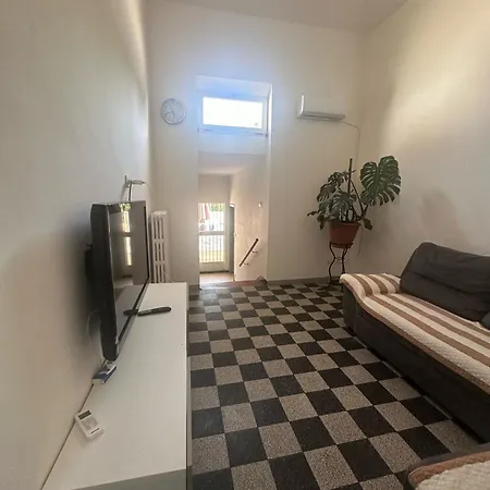Apartment Apt 3 Min Dal Mare Con Terrazza E Bbq
