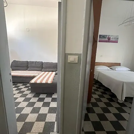 Apartment Apt 3 Min Dal Mare Con Terrazza E Bbq Cattolica